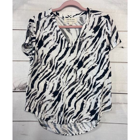 Cloth & Stone Short Sleeve Top White Black V-Neck Size SM - Picture 1 of 6